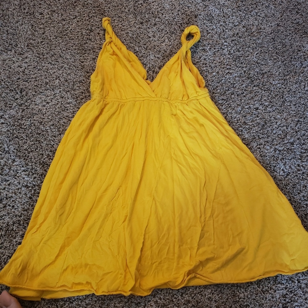 Raisins yellow cover up
